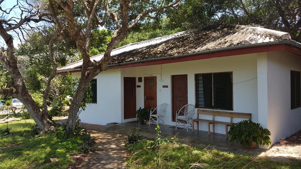 A Rocha Eco-Lodge & Conservation Centre Watamu Buitenkant foto